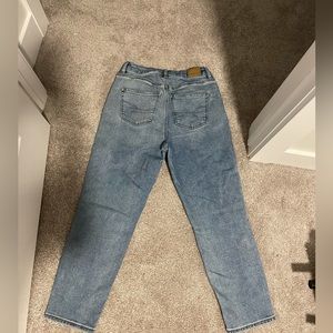 American Eagle Curvy Mom Jean